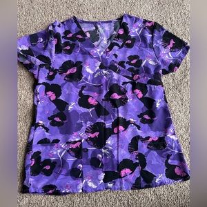 Woman’s GT performance purple floral scrub top size Large